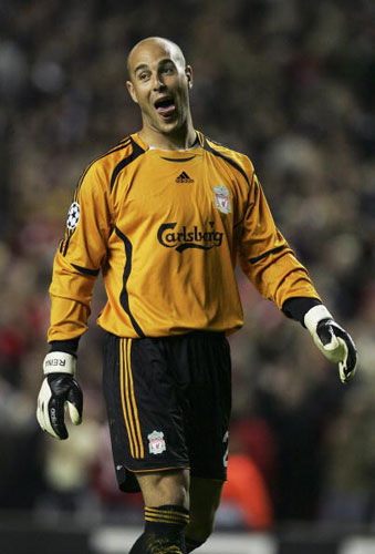 美记：特纳成雄鹿潜在交易筹码，他在勇士梦想交易清单首位（美记者：特纳被视为雄鹿潜在交易筹码，位居勇士理想引援名单榜首）