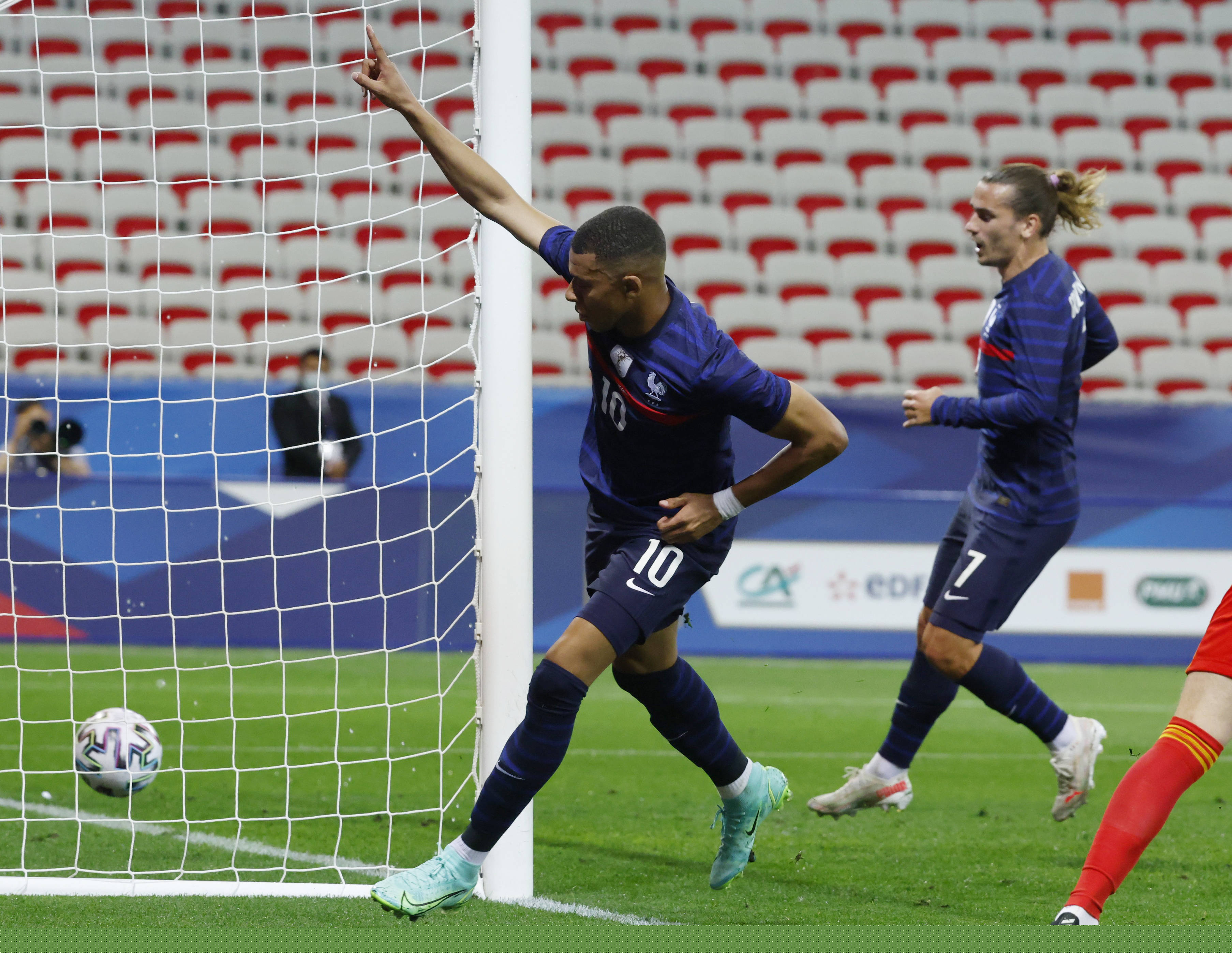 蒙特利尔博览会队在奥运主场比赛，由于特殊的法语环境成为联盟中最独特的客场