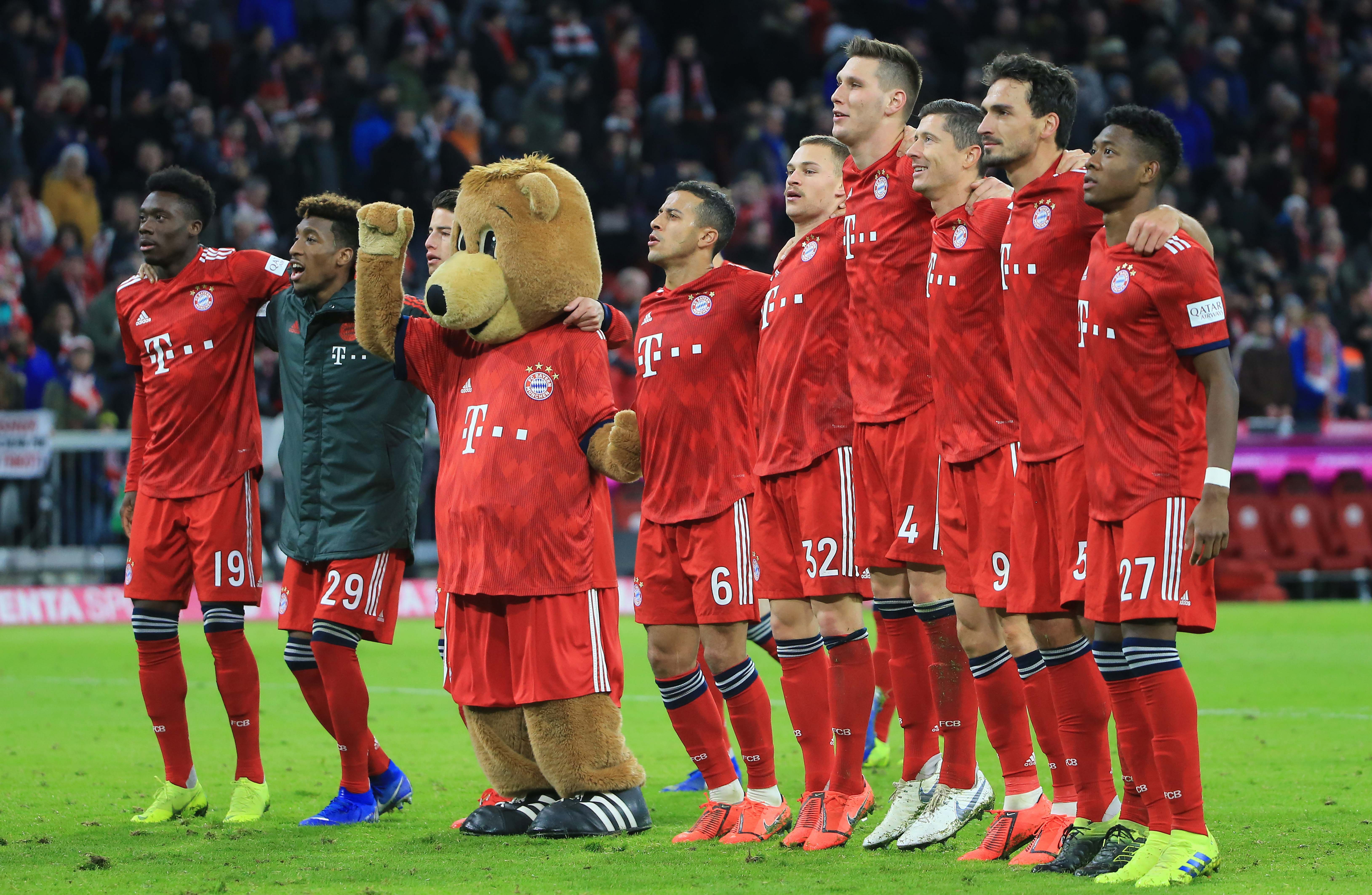 进球+造乌龙，麦克托米奈当选那不勒斯2-0卡拉巴赫全场最佳