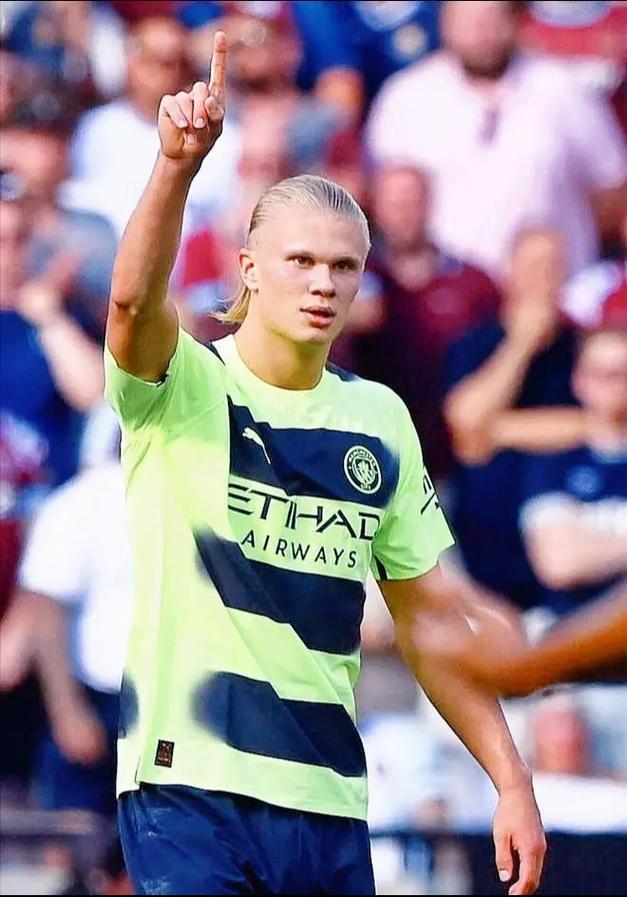 半场连进两球，对手完全懵了